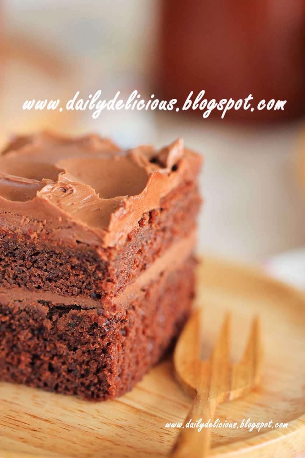 dailydelicious Chocolate Cake with Chocolate Mascarpone Frosting