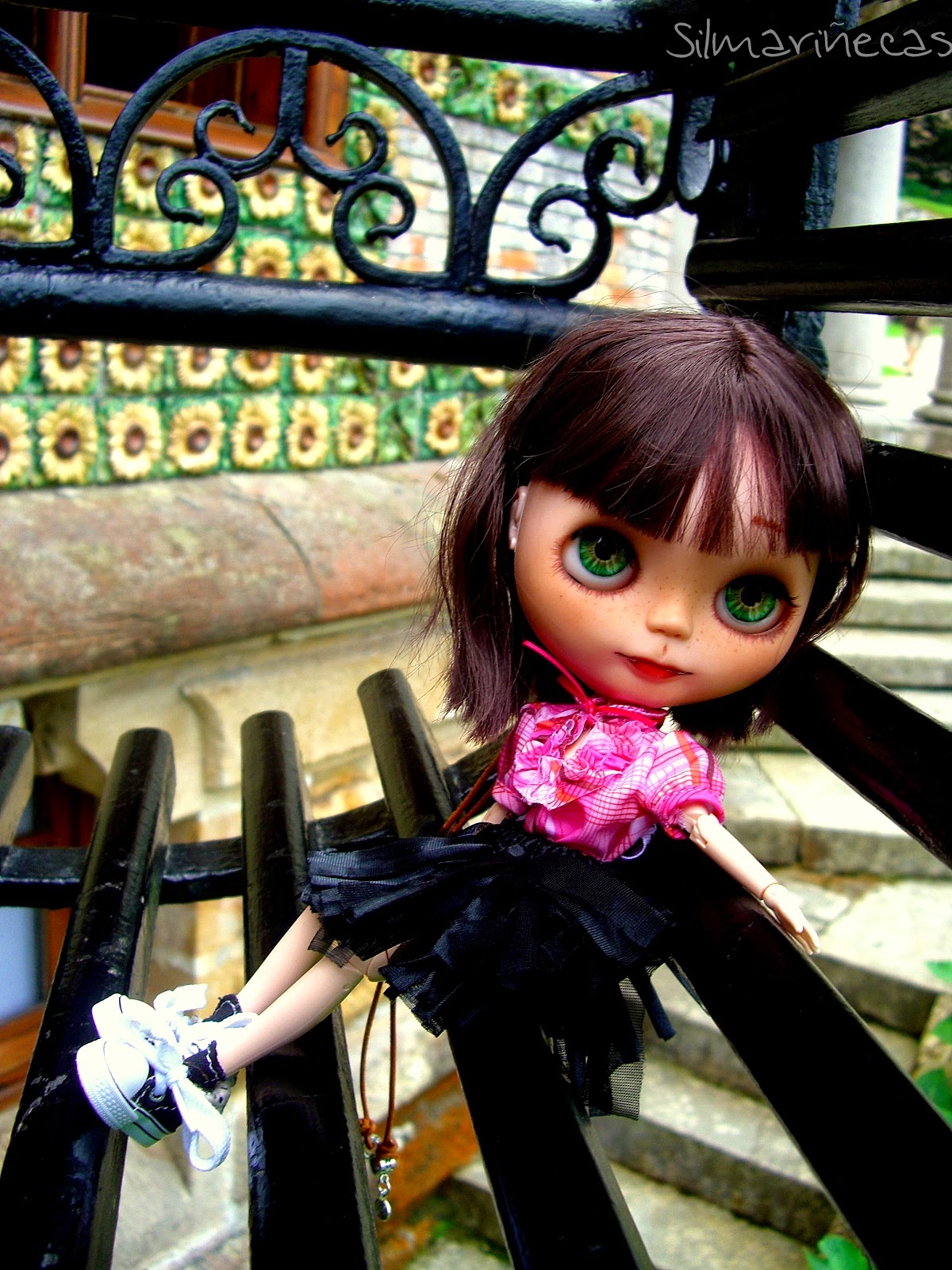 Basaak doll en El capricho de Gaudí-