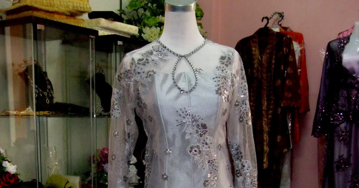 baju gaun pengantin muslimah warna silver