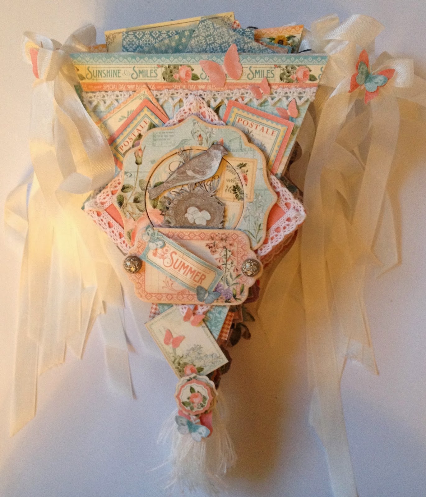 Annes Papercreations Graphic 45 Time To Flourish Banner Mini