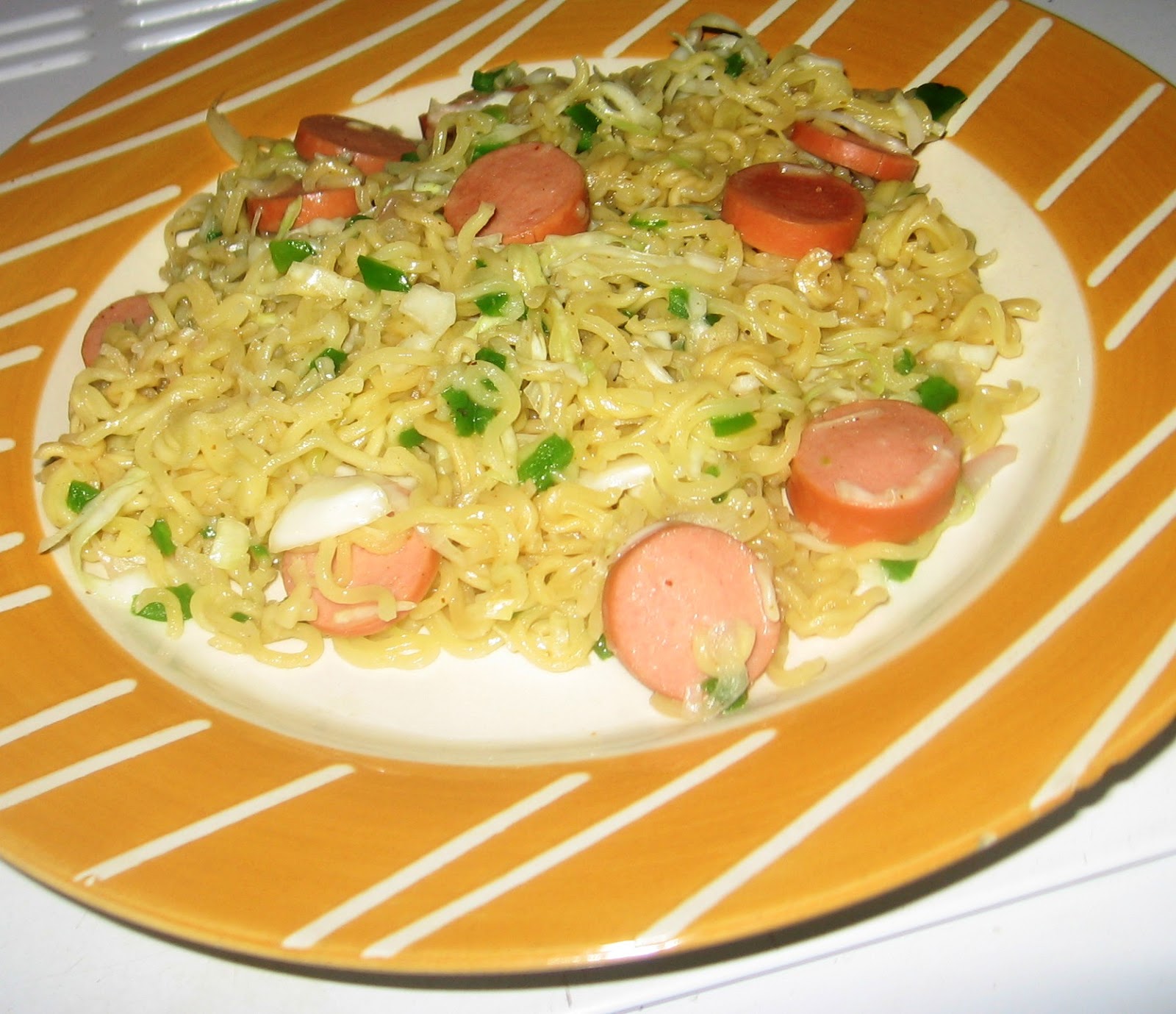 Indomie Noodles Recipes With Green Peppers And Cabbage Cooked With some