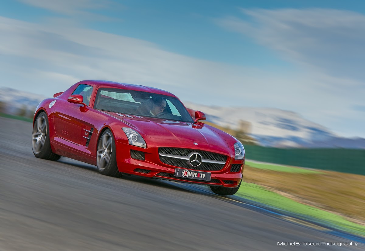 Mercedes-Benz SLS AMG