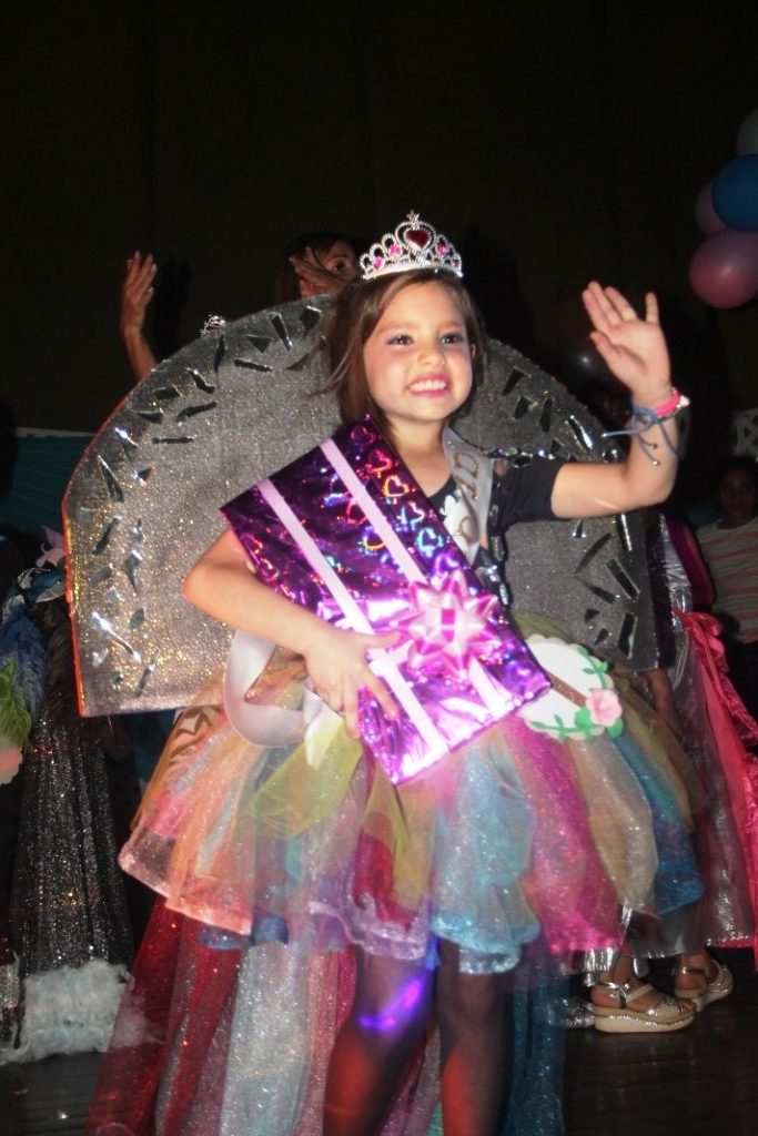 Mini Reina del Carnaval