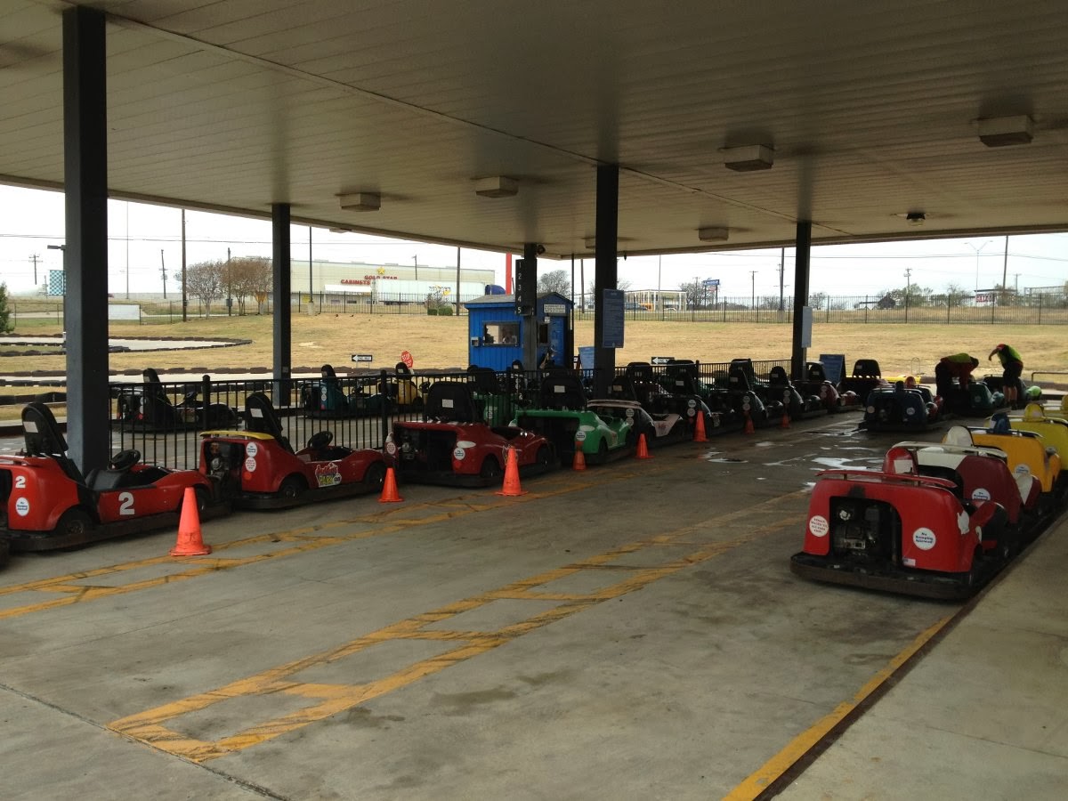 Cummins Life Austin�s Park n� Pizza Celebrates 10th Anniversary