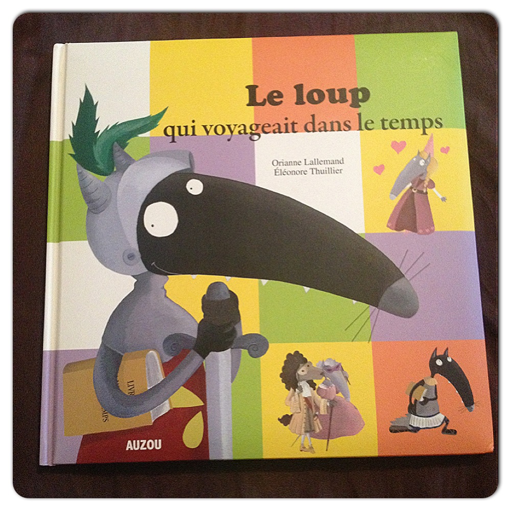 DOUDOU LE LOUP AUZOU HABITS PRINCE LES EDITIONS AUZOUS PELUCHE LIVRE ENFANT  JEUNESSE JOUET ROI ANIMAL