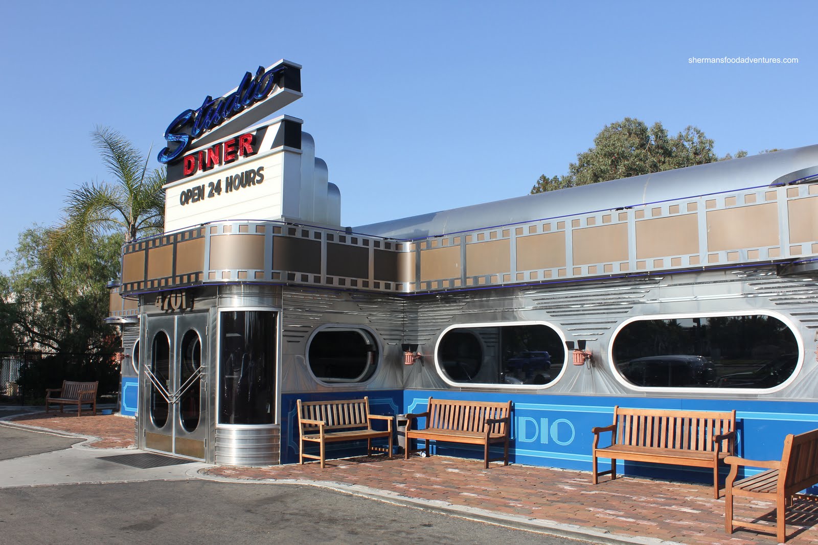 Sherman's Food Adventures Studio Diner