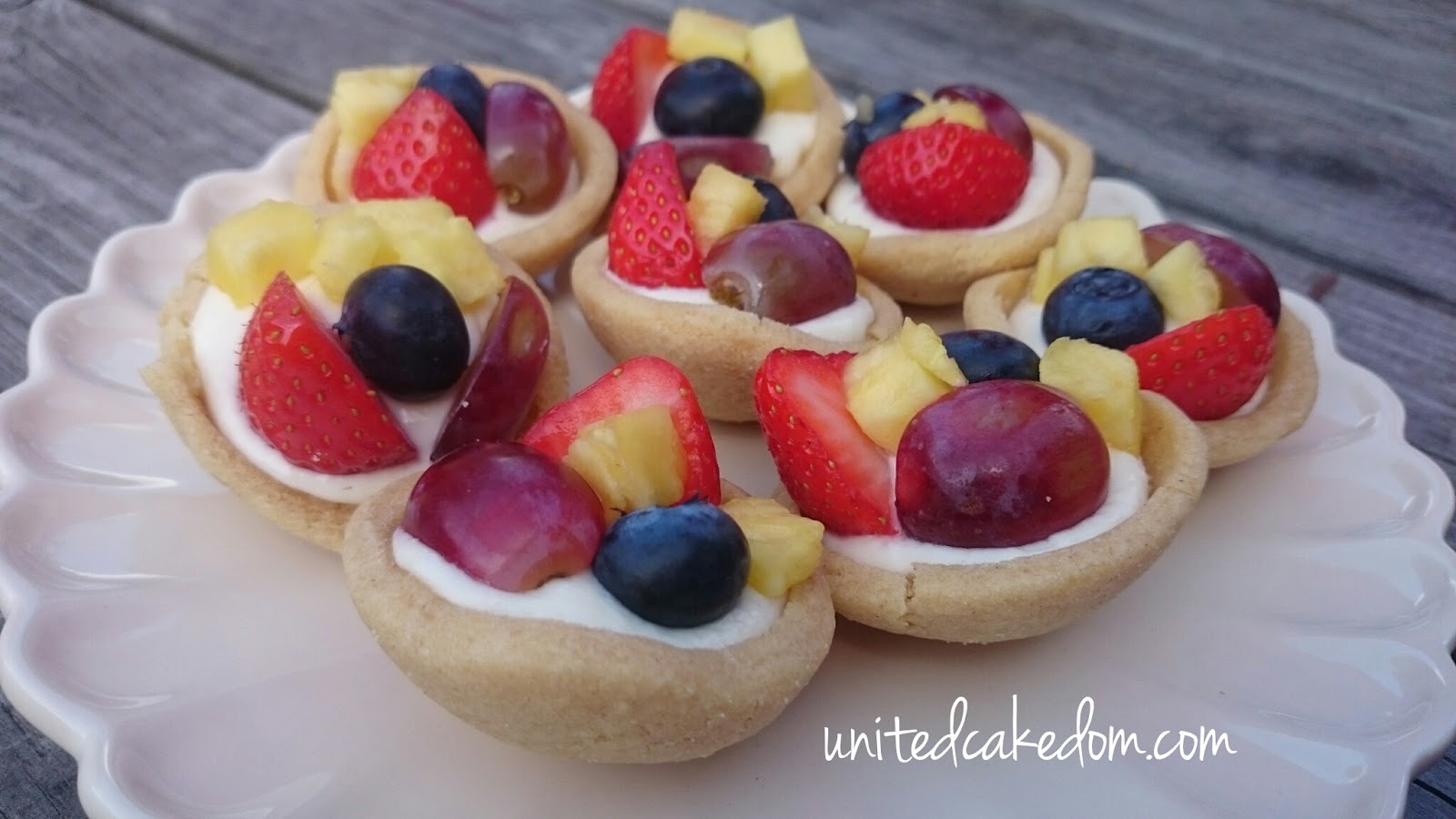 United Cakedom Fruity Cookie Cups