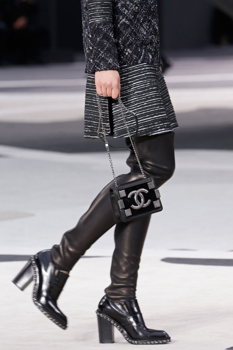 Chanel Fall 2013 - Flip And Style