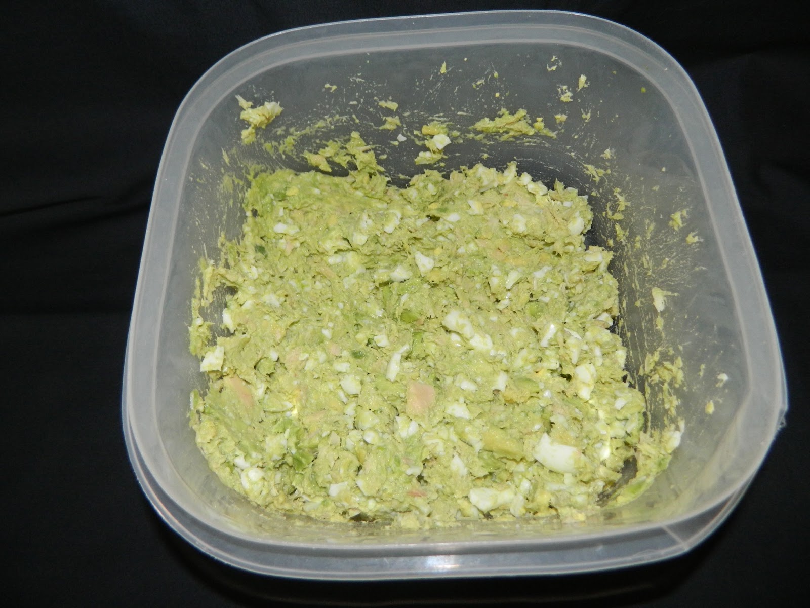 Hawes Mom Tuna, Avocado and Cucumber Sandwiches