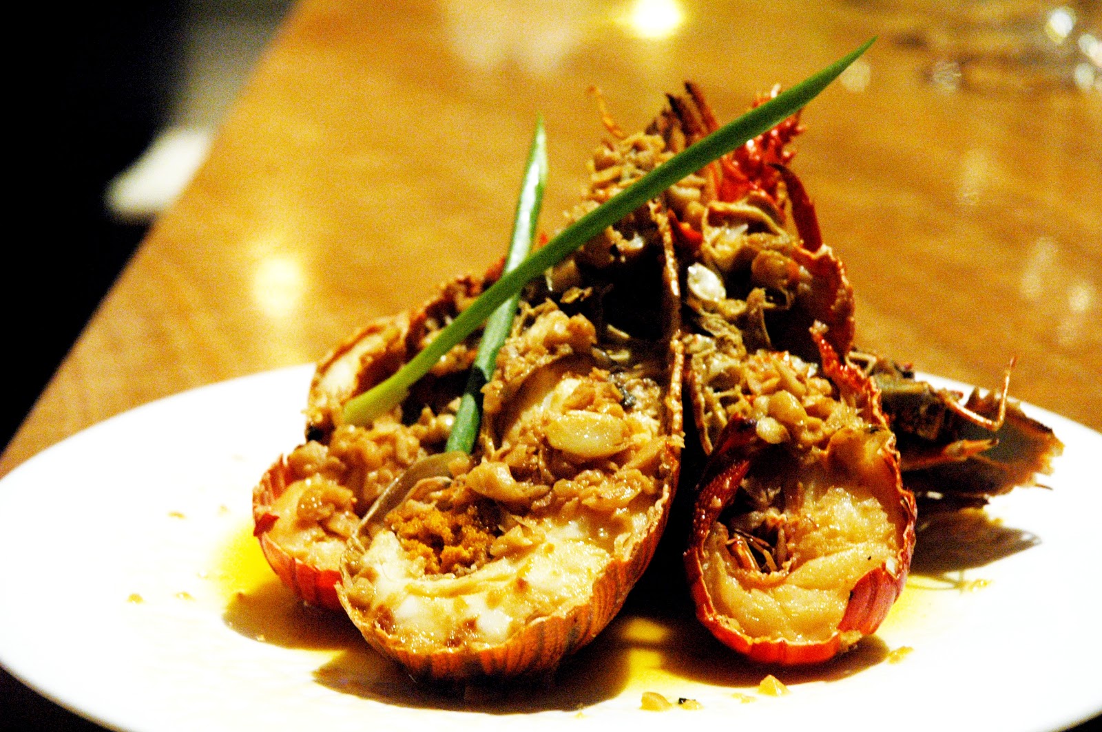 DUDE FOR FOOD Awesome Lobster Buffet at Diamond Hotel's Corniche