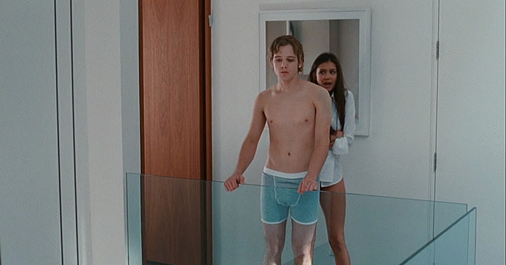 Max Thieriot - Shirtless in "Chloe" .