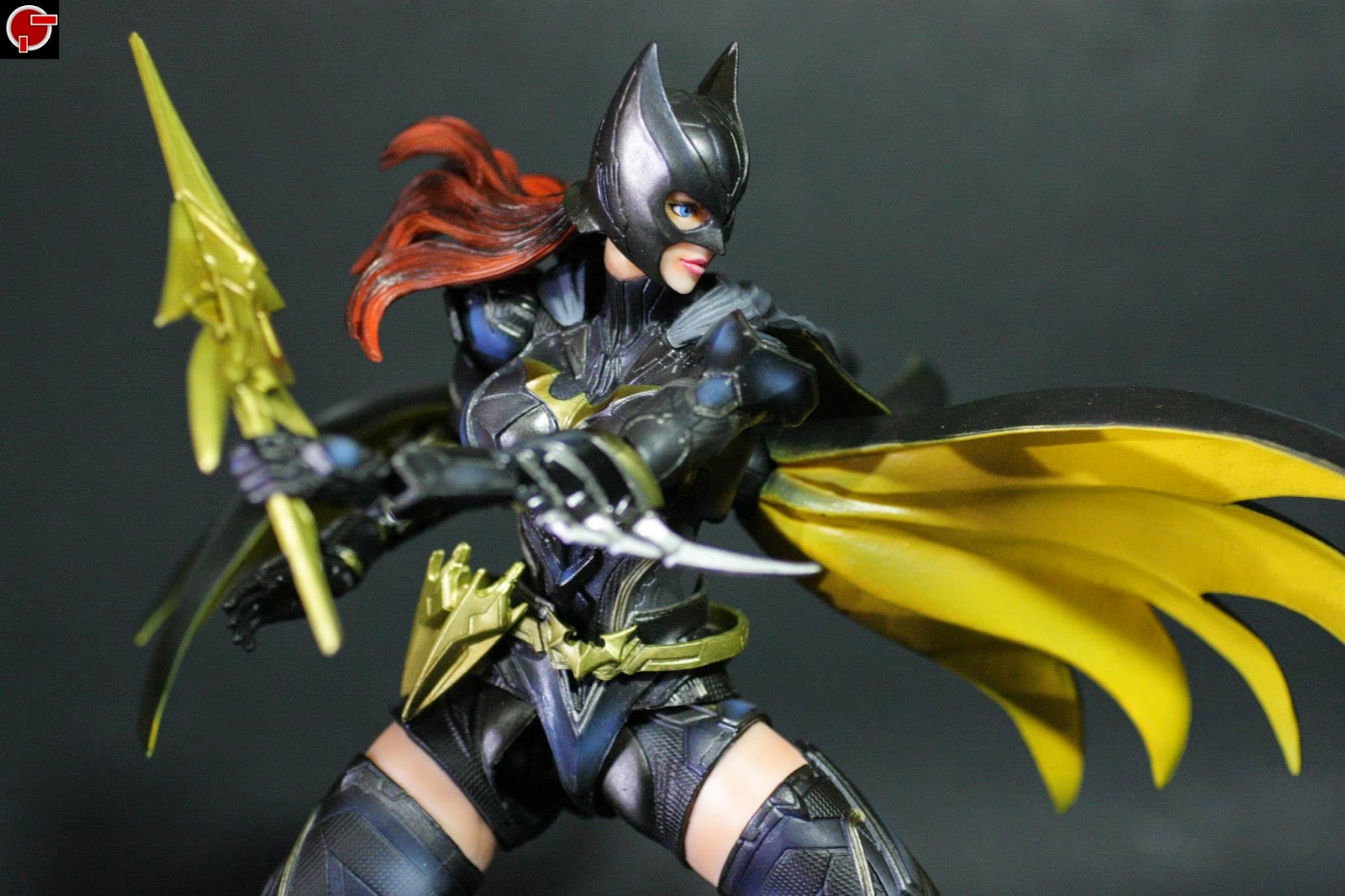 Toy Review: Play Arts Kai DC Variant Batgirl.