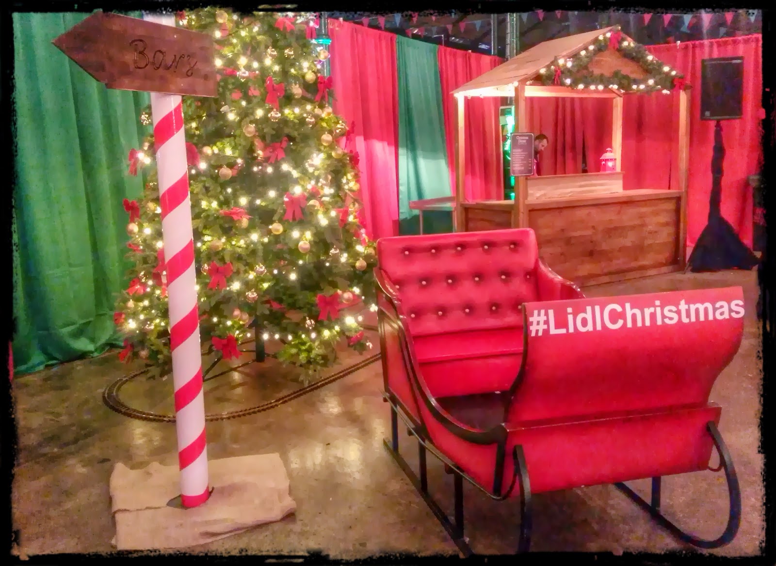 Having Lots of Festive Fun at Lidl's pop up Christmas Market!