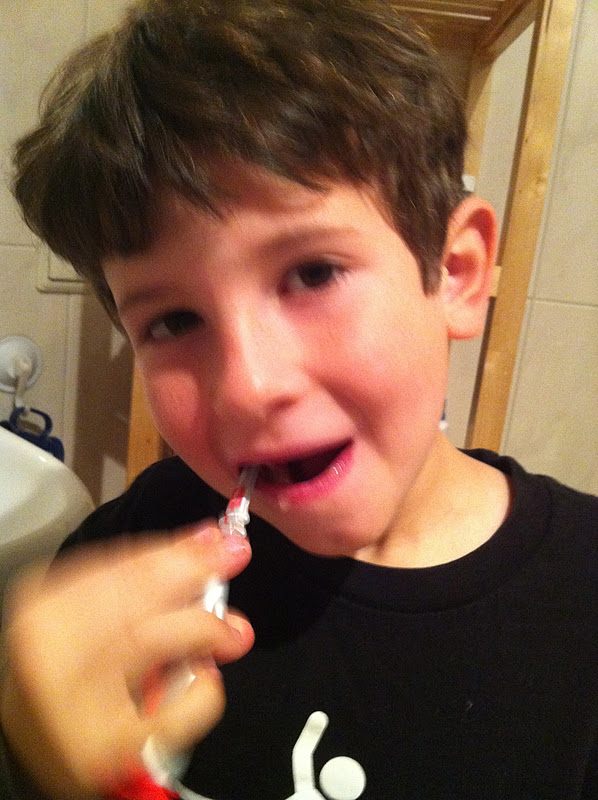 Control the Chaos Day 29 Adventures in Home Making Toothpaste