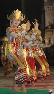 Tari Sembah ~ Informasi Lampung