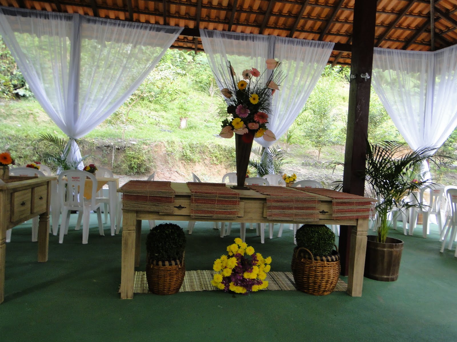 Decoracion Rustica Para Fiestas ~ Evento realizado em um balne?rio de nossa cidade pediu uma Decoracion Rustica Para Fiestas ~ Evento realizado em um balne?rio de nossa cidade pediu uma