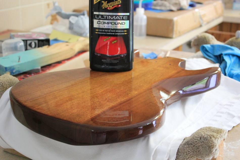 Guitar Kit Builder Ash Mosrite Polishing & Wiring