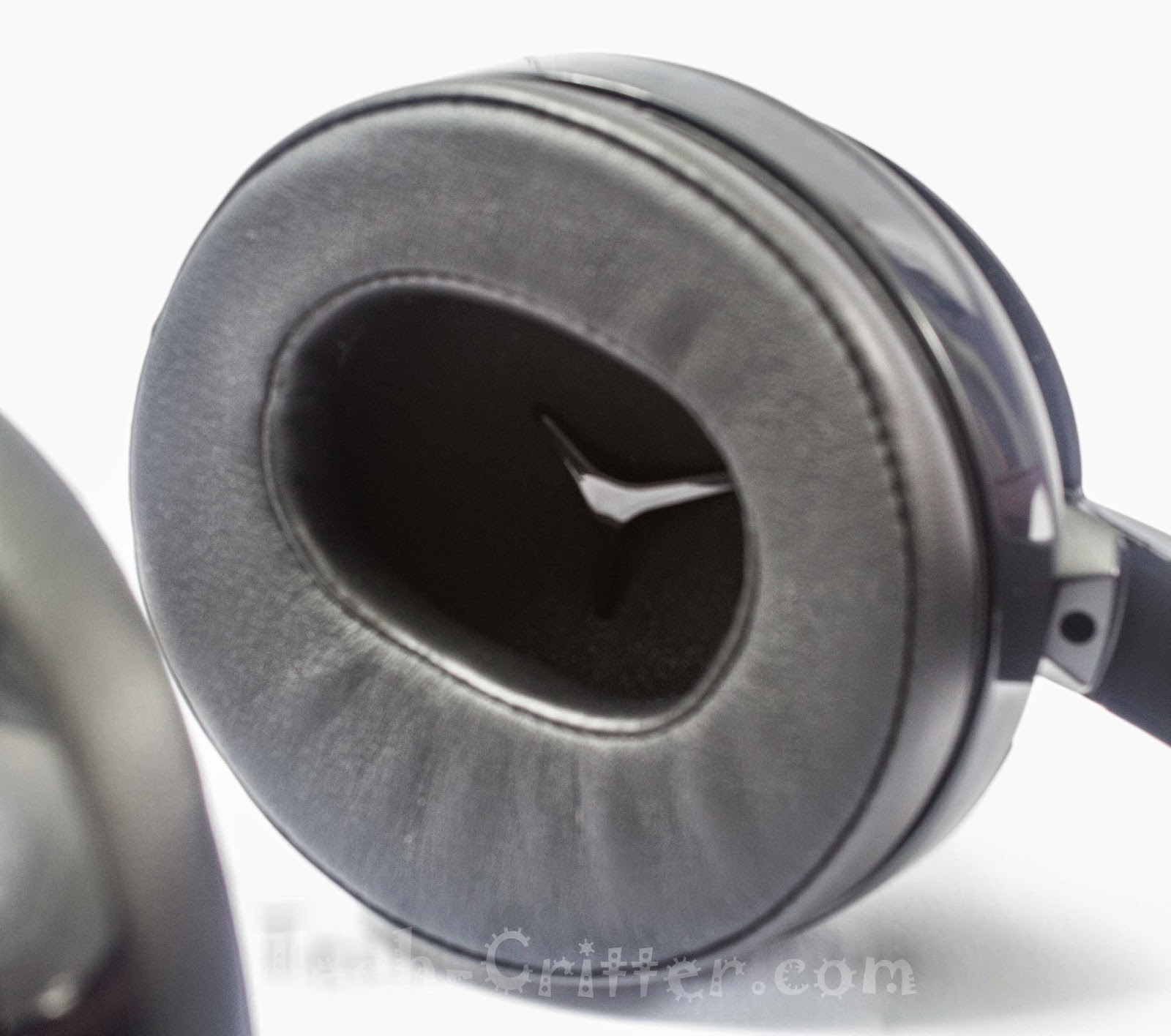 Unboxing & Review: Roccat Kave XTD 5.1 Digital Surround Sound Headset 138