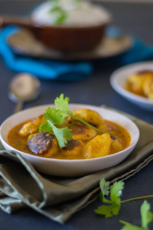 Mix and Stir Chhanar Dalna ( Indian Cottage Cheese Curry )