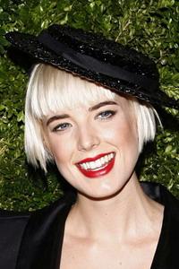 tren gaya remaja terbaru trend topi wanita terbaru tren gaya remaja terbaru trend topi wanita terbaru