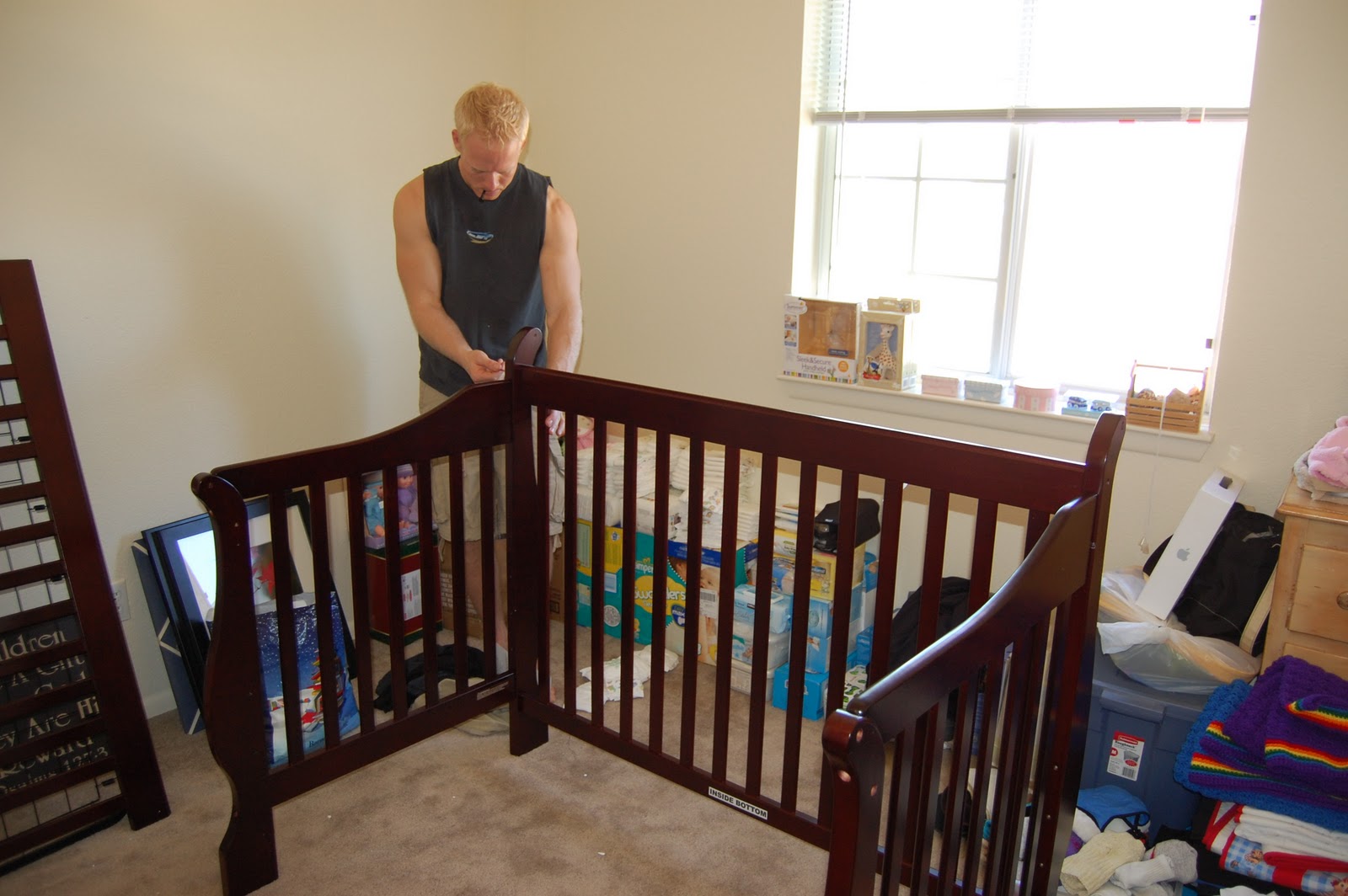 how to set up a crib
