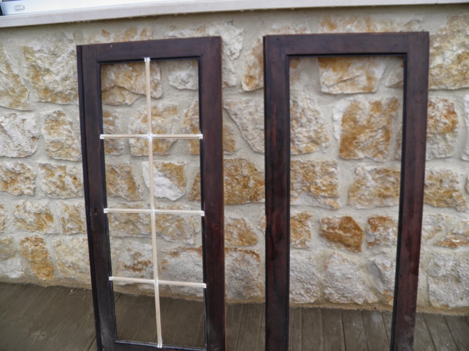 El Peku: LA PUERTA DE UN ARMARIO