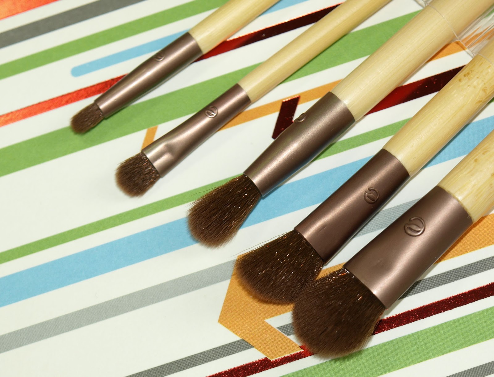 EcoTools 6 Piece Brush Sets Review The Happy Sloths Beauty & Makeup