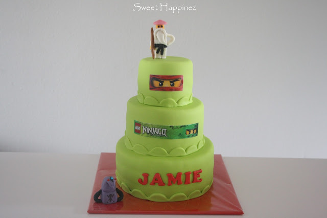 http://1.bp.blogspot.com/-Yqa1vcOYAts/VnRuXi8xilI/AAAAAAAAF_g/IfZB3y42Hl8/s640/Ninjalego%2BTaart%2B1.JPG
