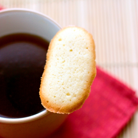 Red Shallot Kitchen Cat S Tongue Cookies Langues De Chat