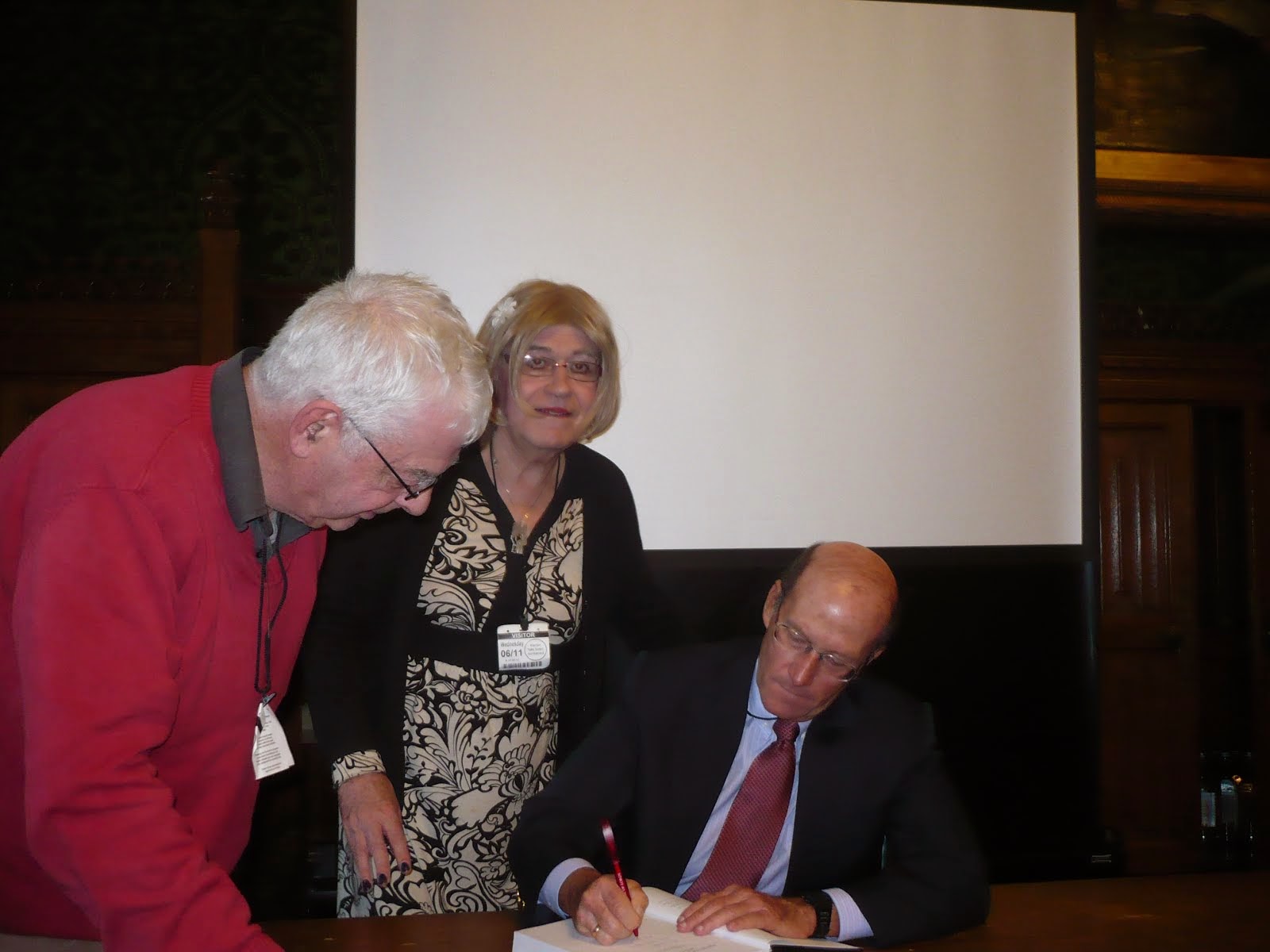 Professor Murry Salby signing his new  book on climate science