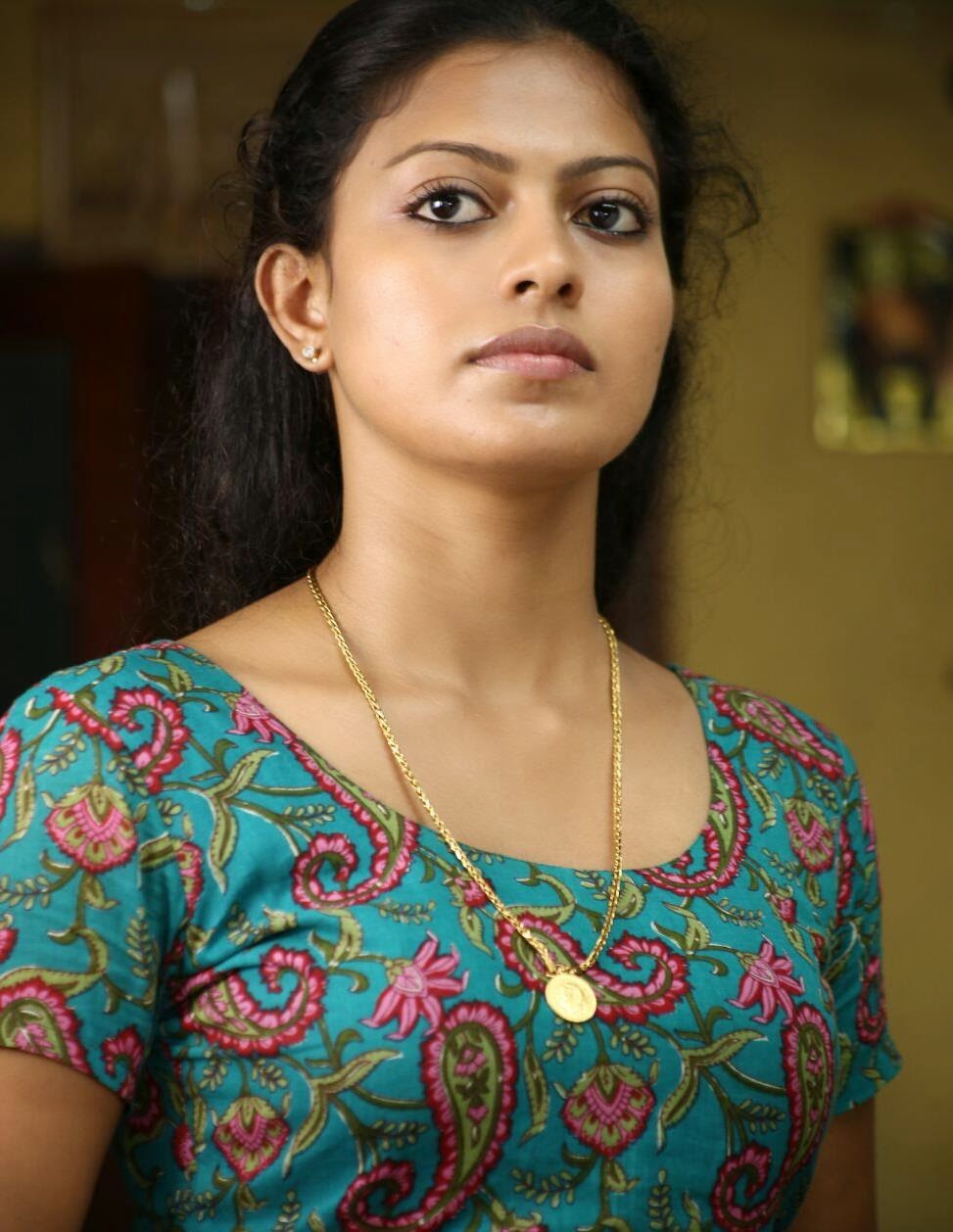 actress kalyani nair age revathi wikipedia autos post actress kalyani nair age revathi wikipedia autos post
