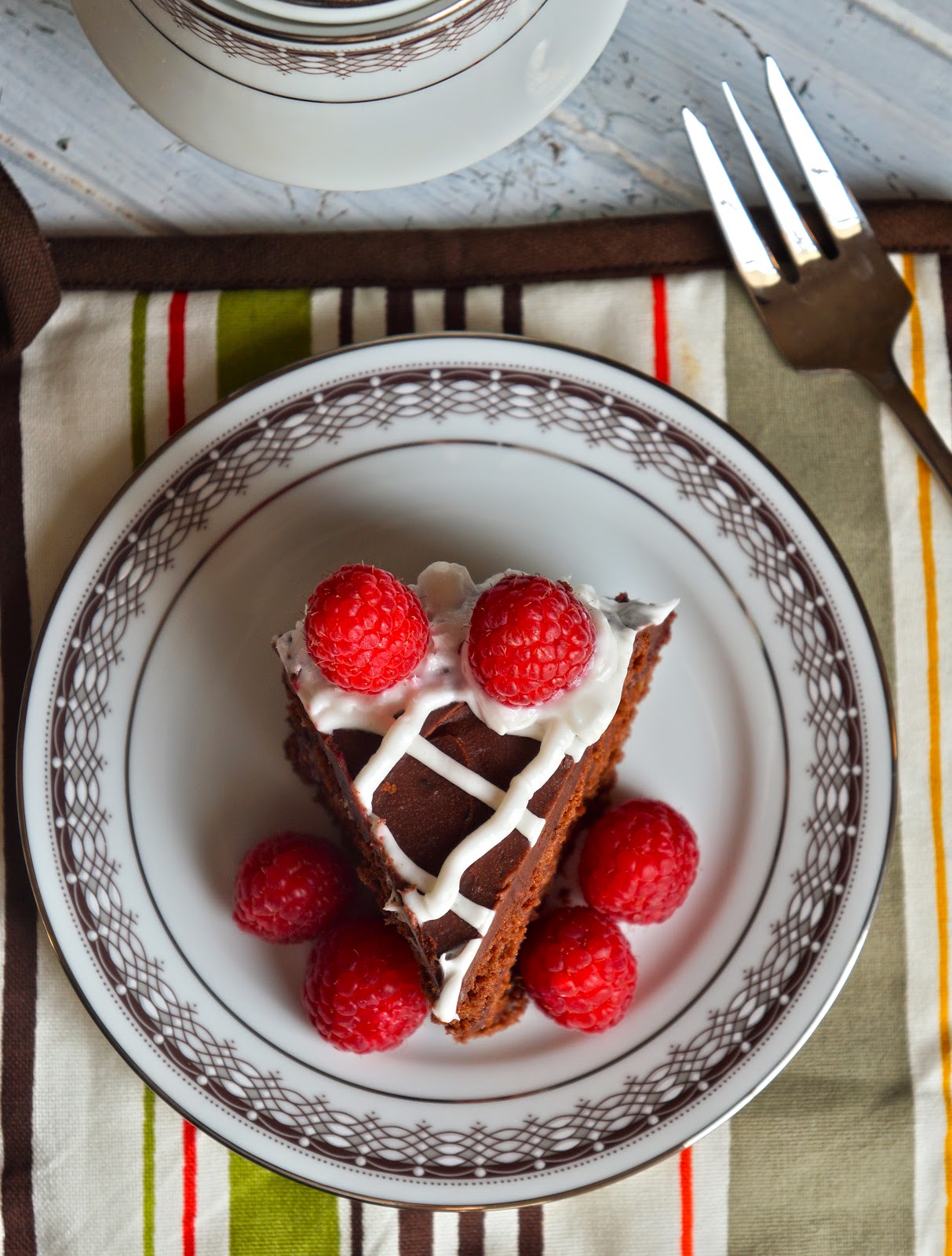 Chocolate fudge raspberry cake