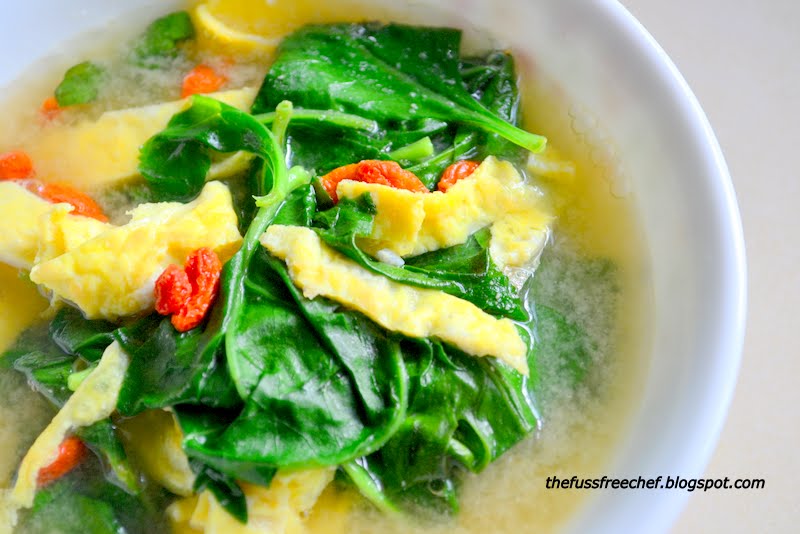 the FUSS FREE chef Quick n Easy Goji Leaves Soup