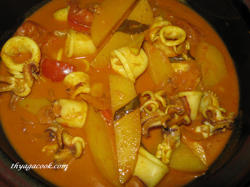 KARI LEAFS Malaysian flavour's: SQUID CURRY