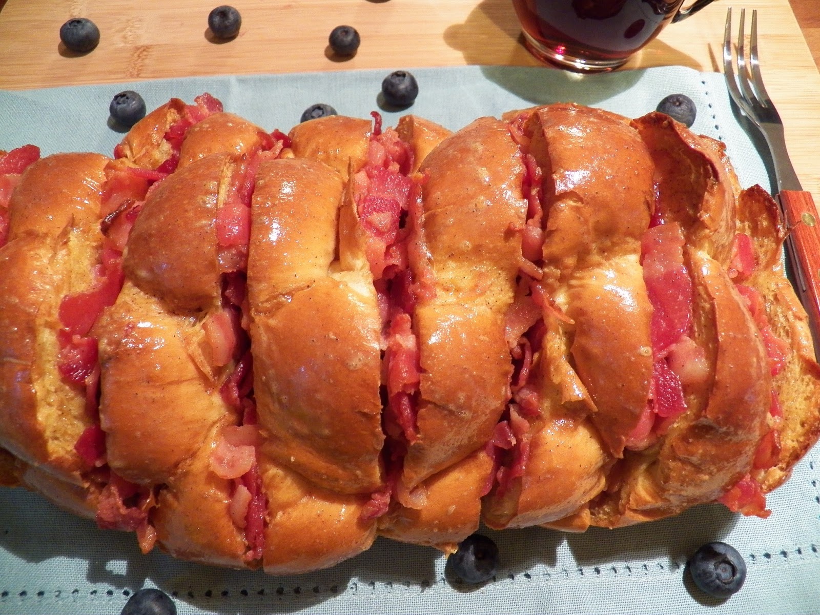 CHALLAH FRENCH TOAST AND BACON PULLAPART In Good Flavor Great