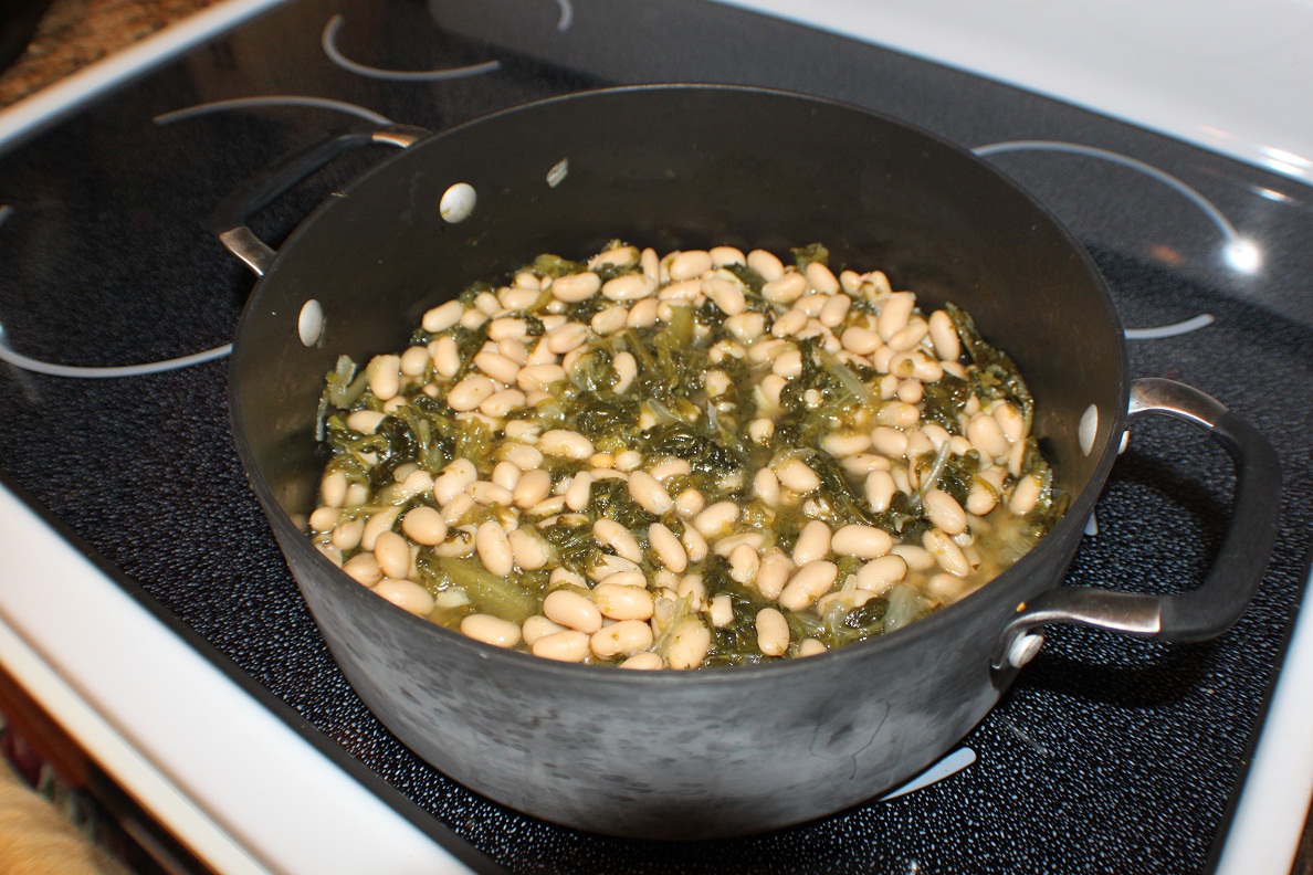 Italian Escarole & Beans What's Cookin' Italian Style Cuisine