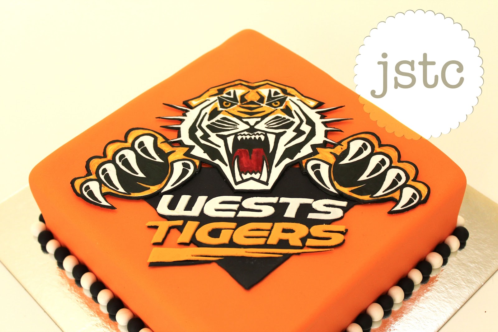 West Tigers Cake
