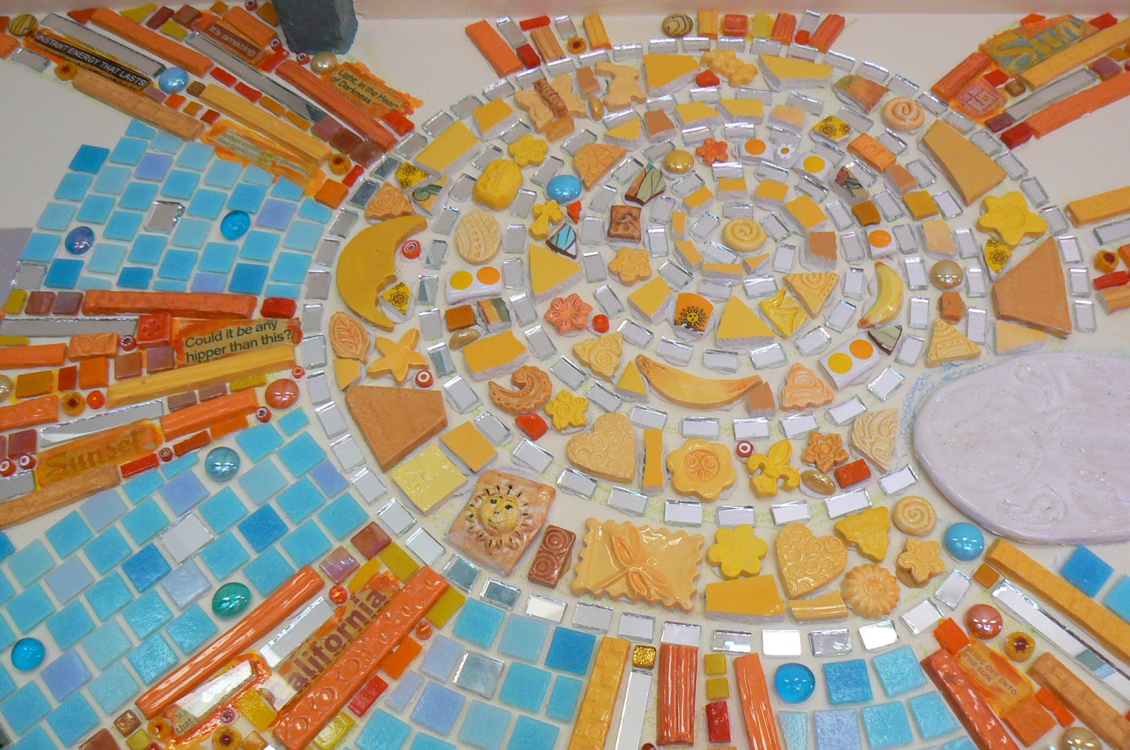 . Painting in mosaic.