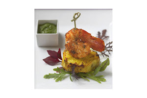 CHAR GRILLED TANDOORI JUMBO SHRIMPS WITH ACCOMPANIMENTS AND DIPS