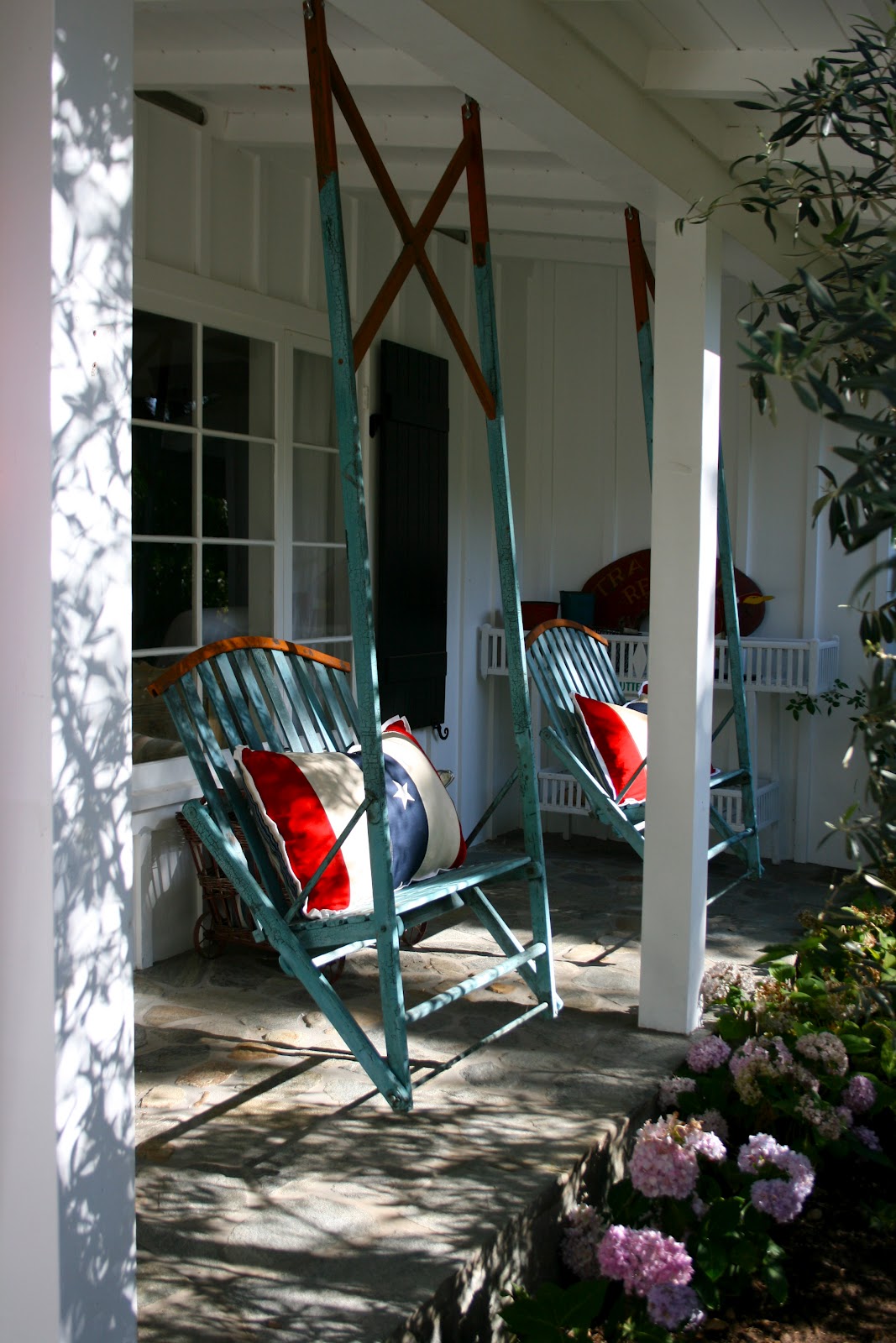 The Polished Pebble Vintage Porch Swings American Collectibles
