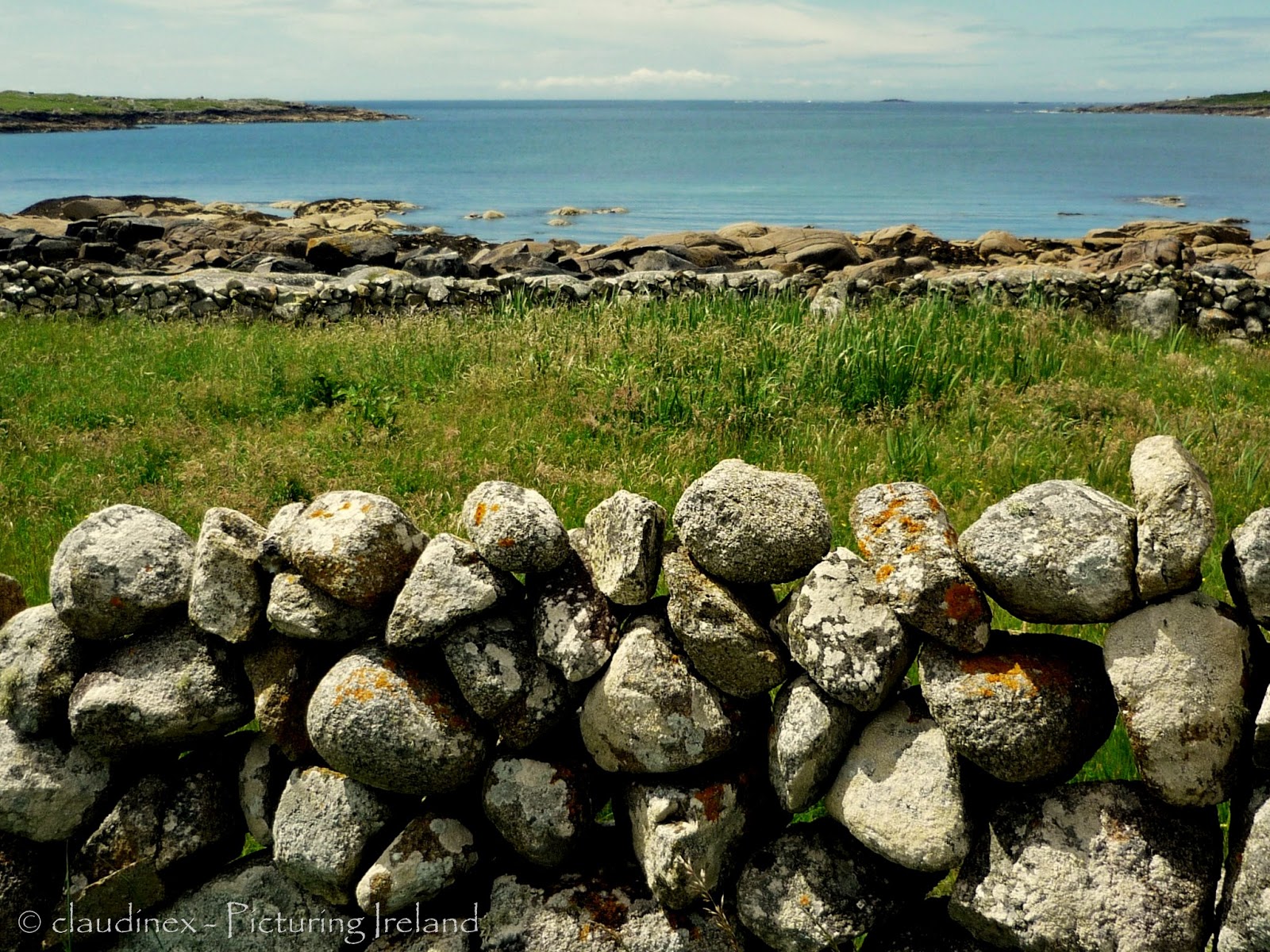 Picturing Ireland The stone walls of Ireland