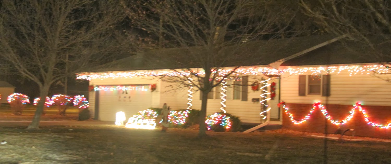 Village of Exeter Holiday Lights around Exeter