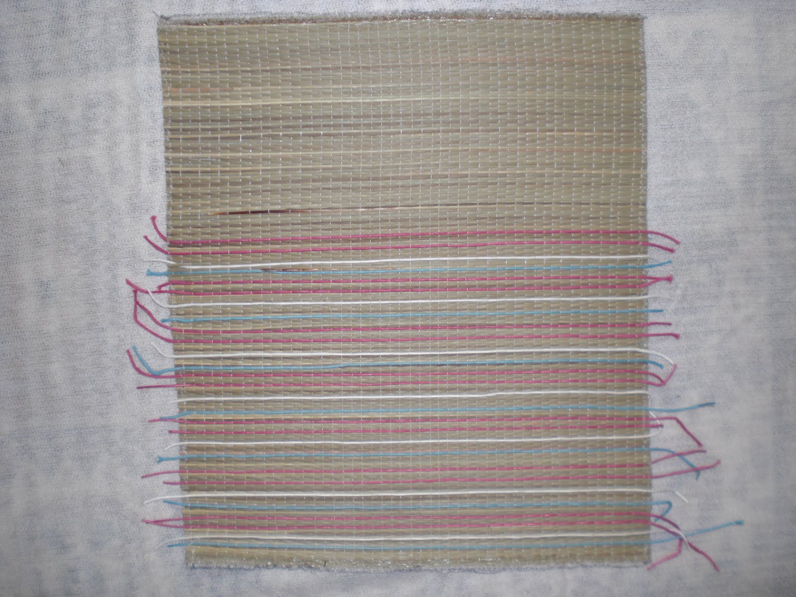 Maria Sewing From straw mat to straw clutch tutorial