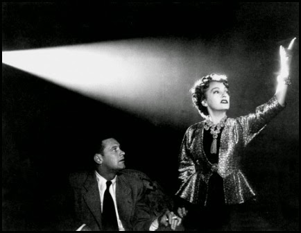 William Holden y Gloria Swanson en 'El crepÃºsculo de los dioses' (Billy Wilder, 1950)