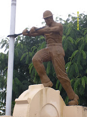 Monumento al trabajador petrolero