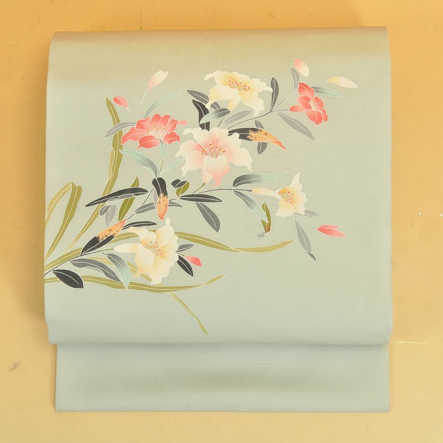 The Kimono Lady Kimono Seasonal Motifs, Flowers, and Colors May