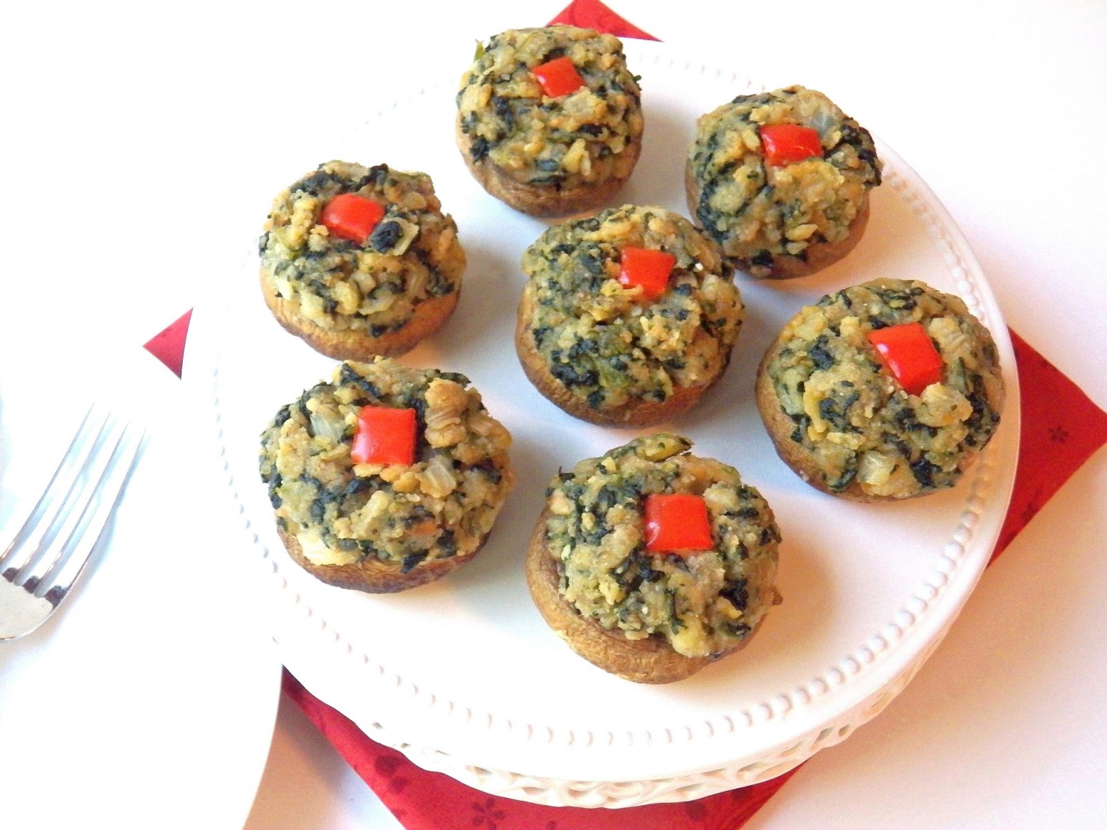 SPINACH & RITZ CRACKER STUFFED MUSHROOMS In Good Flavor Great