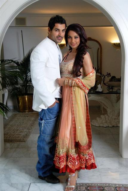 bipasha basu and john abraham wedding |Wedding Pictures
