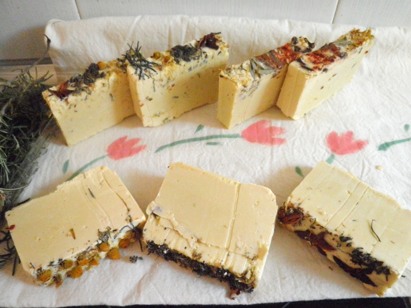 TIENDA SOLIDARIA PARA FELINOS: ¡¡ JABONES NATURALES