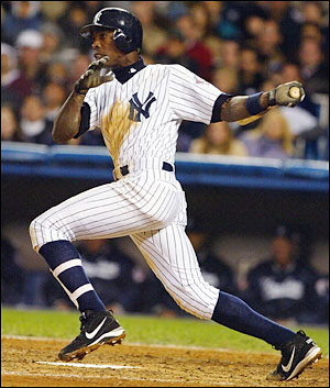 ALFONSO SORIANO  VUELVE A SER UN YANKEE. 